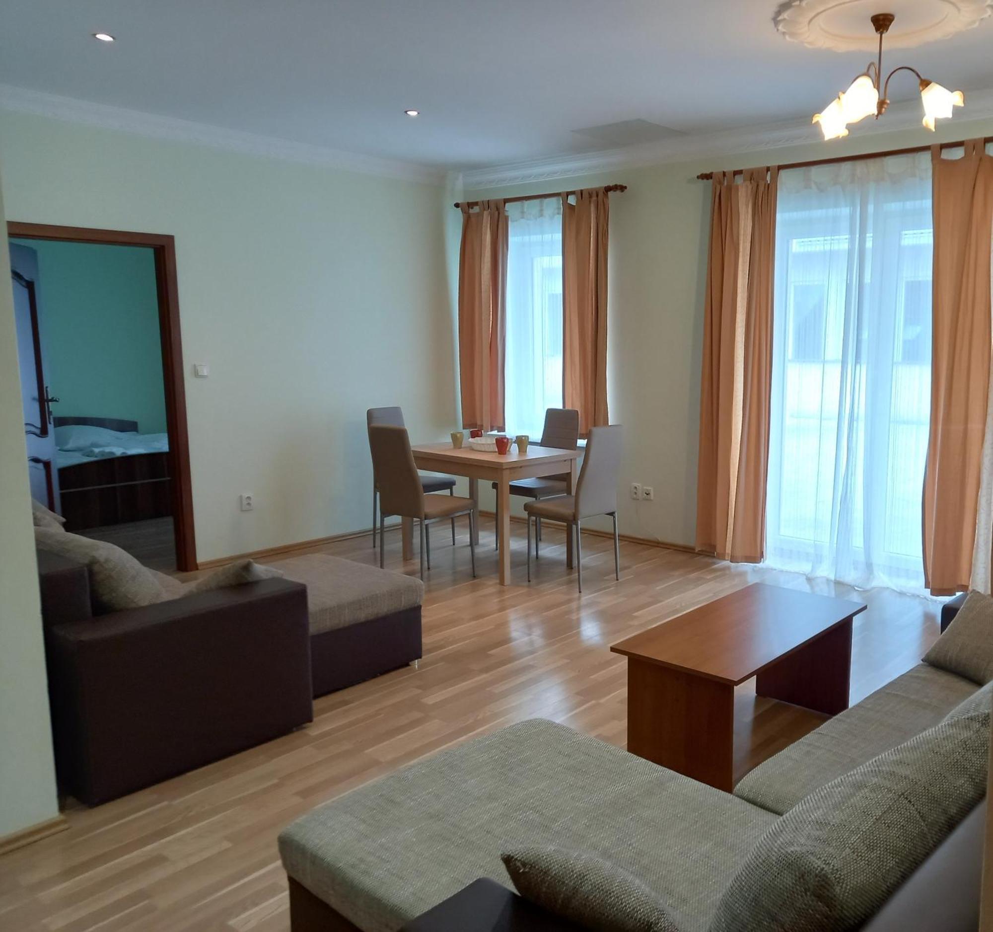 Apartmany Orava-Edda Trenczyńskie Cieplice Zewnętrze zdjęcie